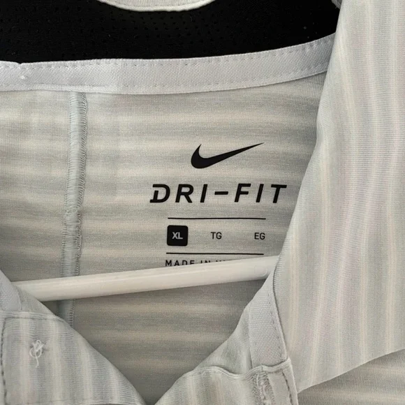 Tiger Woods Nike Polo size XL - Picture 3 of 3